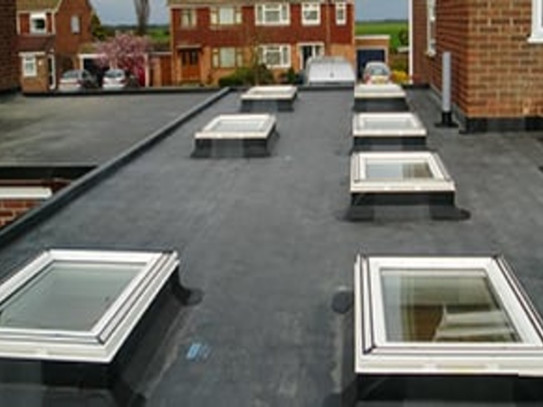 Rubber roof system for house extensions