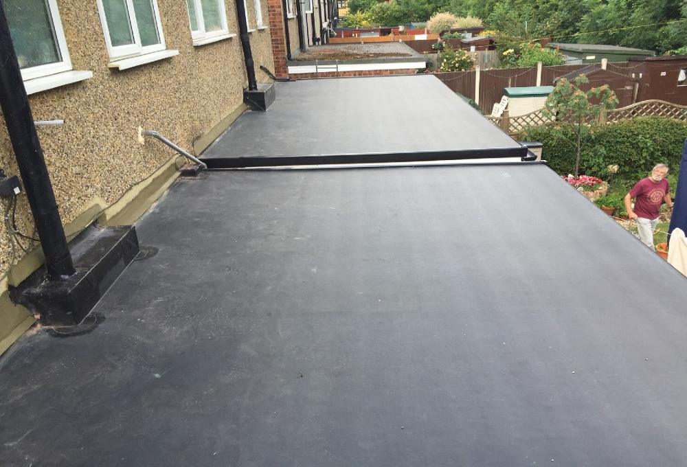 Flat roofing services